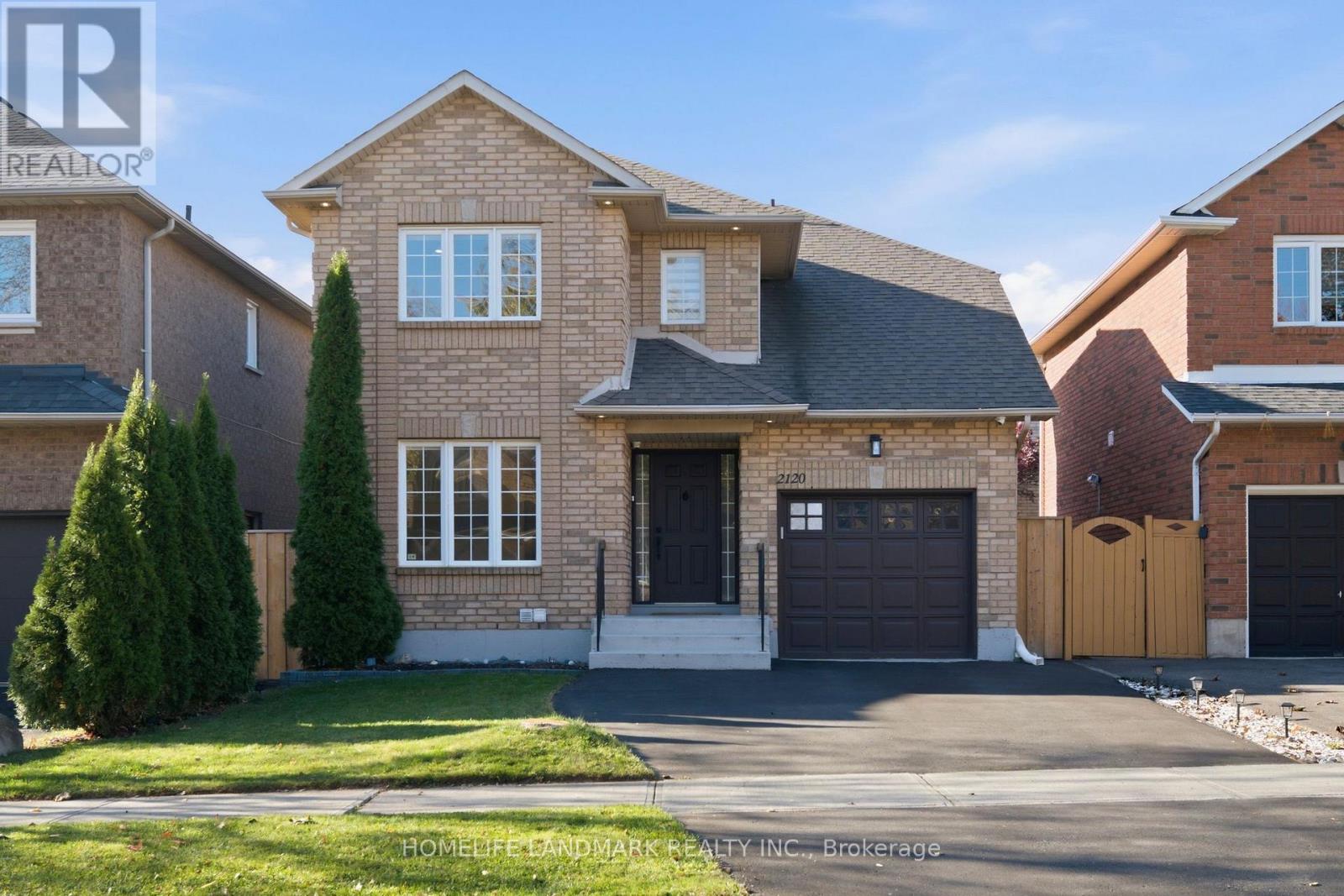 2120 Shorncliffe Boulevard, Oakville, ON