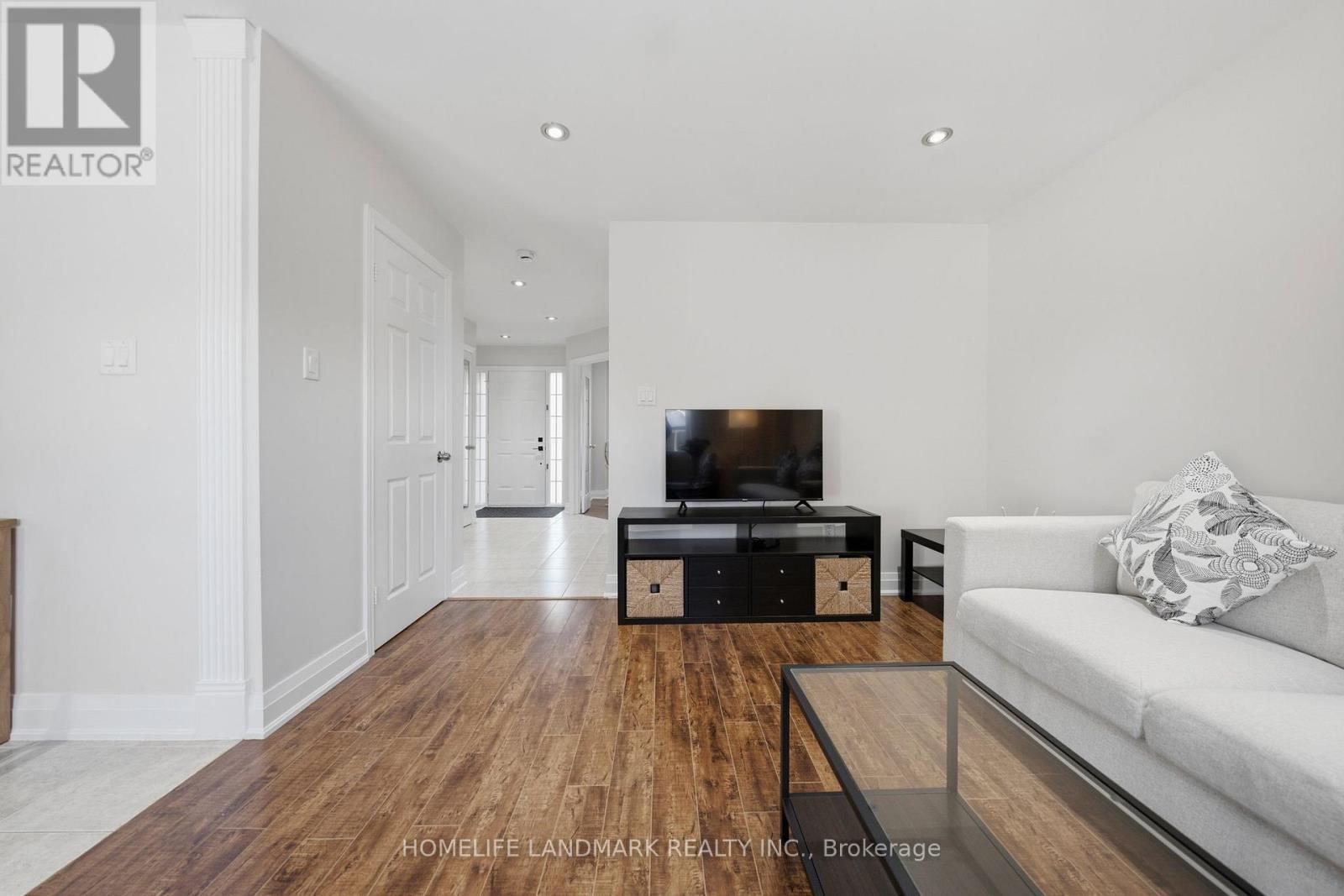 2120 Shorncliffe Boulevard, Oakville, ON photo 17