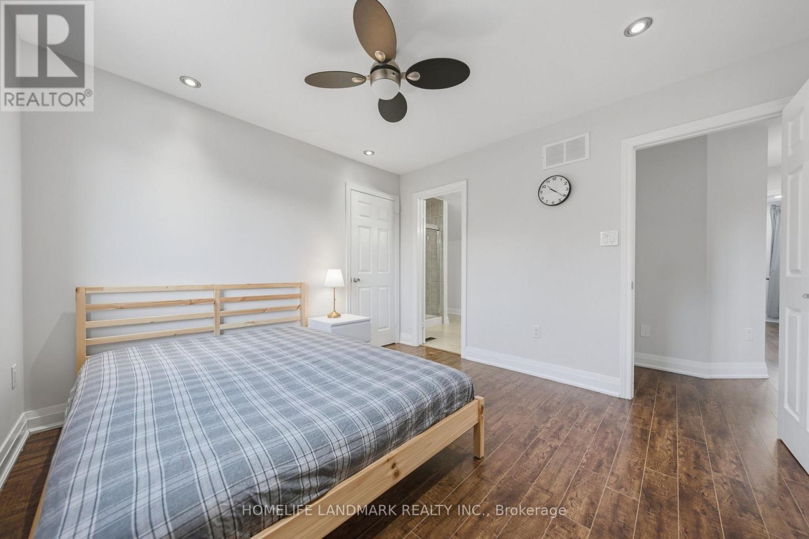 2120 Shorncliffe Boulevard, Oakville, ON photo 23