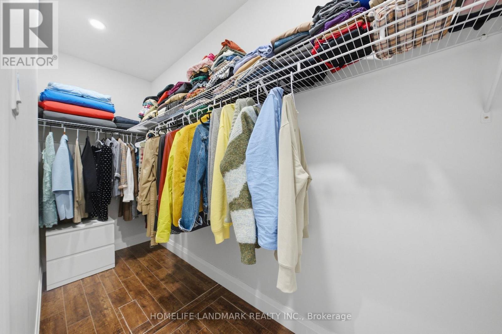 2120 Shorncliffe Boulevard, Oakville, ON photo 27