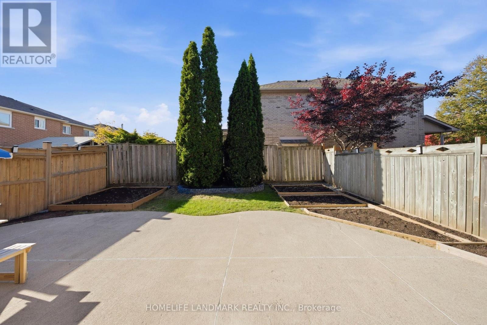 2120 Shorncliffe Boulevard, Oakville, ON photo 42