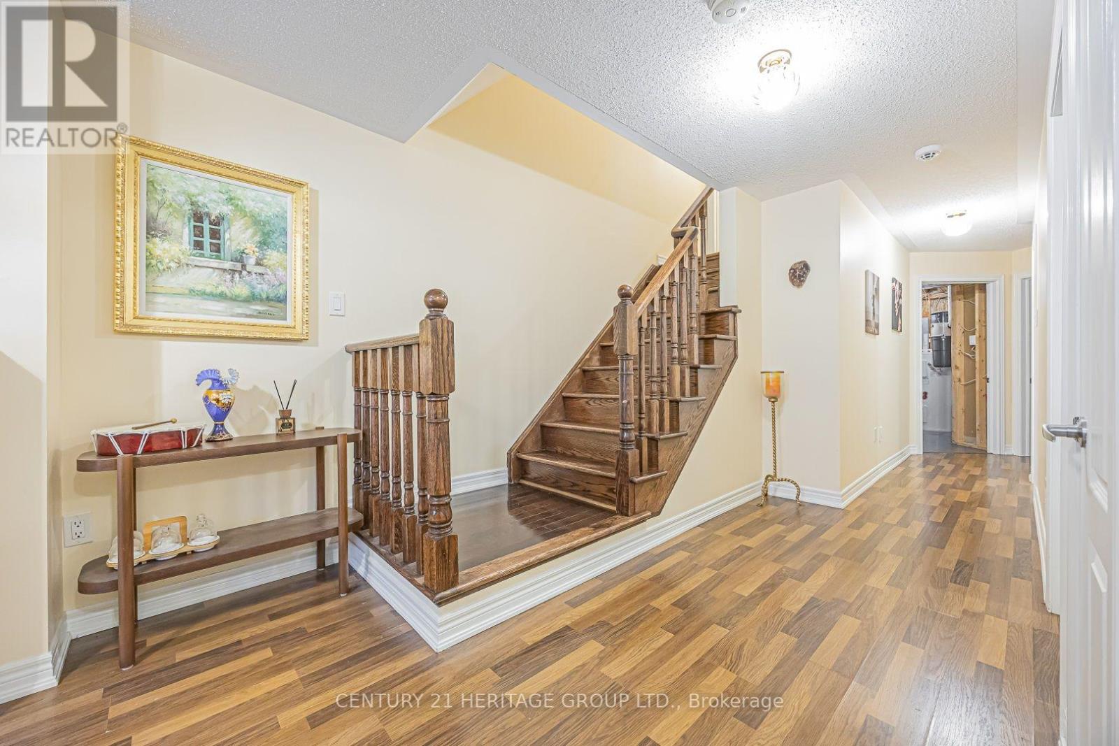 117 Zokol Drive, Aurora, ON photo 10
