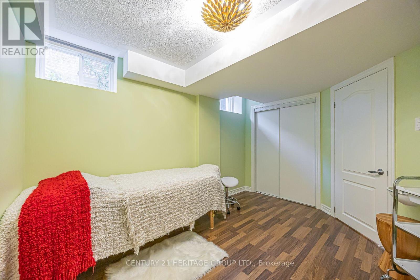 117 Zokol Drive, Aurora, ON photo 11