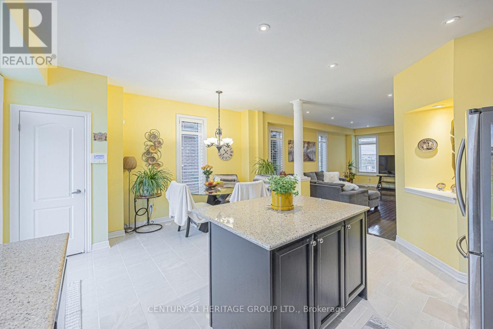 117 Zokol Drive, Aurora, ON photo 24