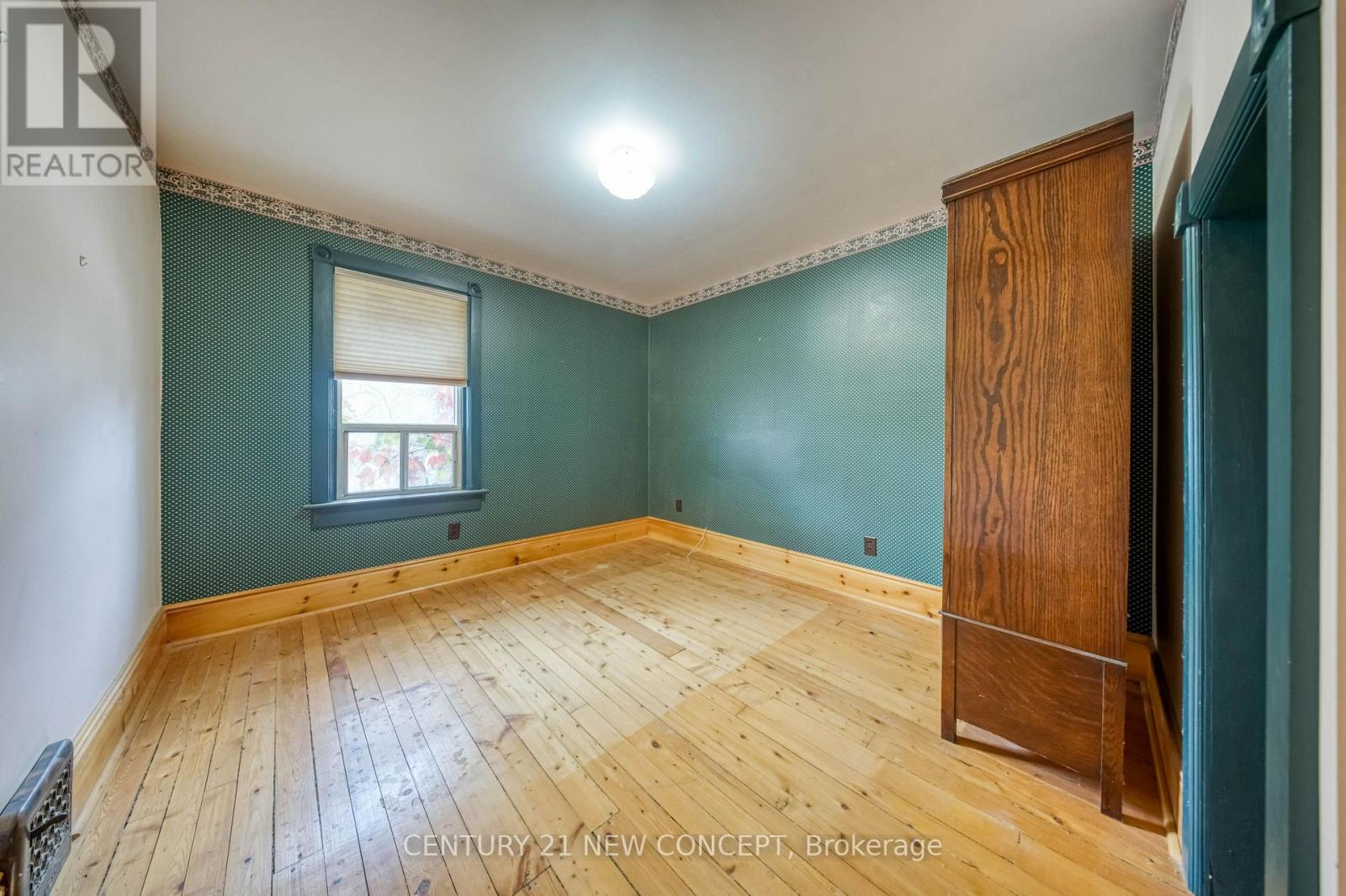 68 Victoria Street, Barrie, ON photo 29