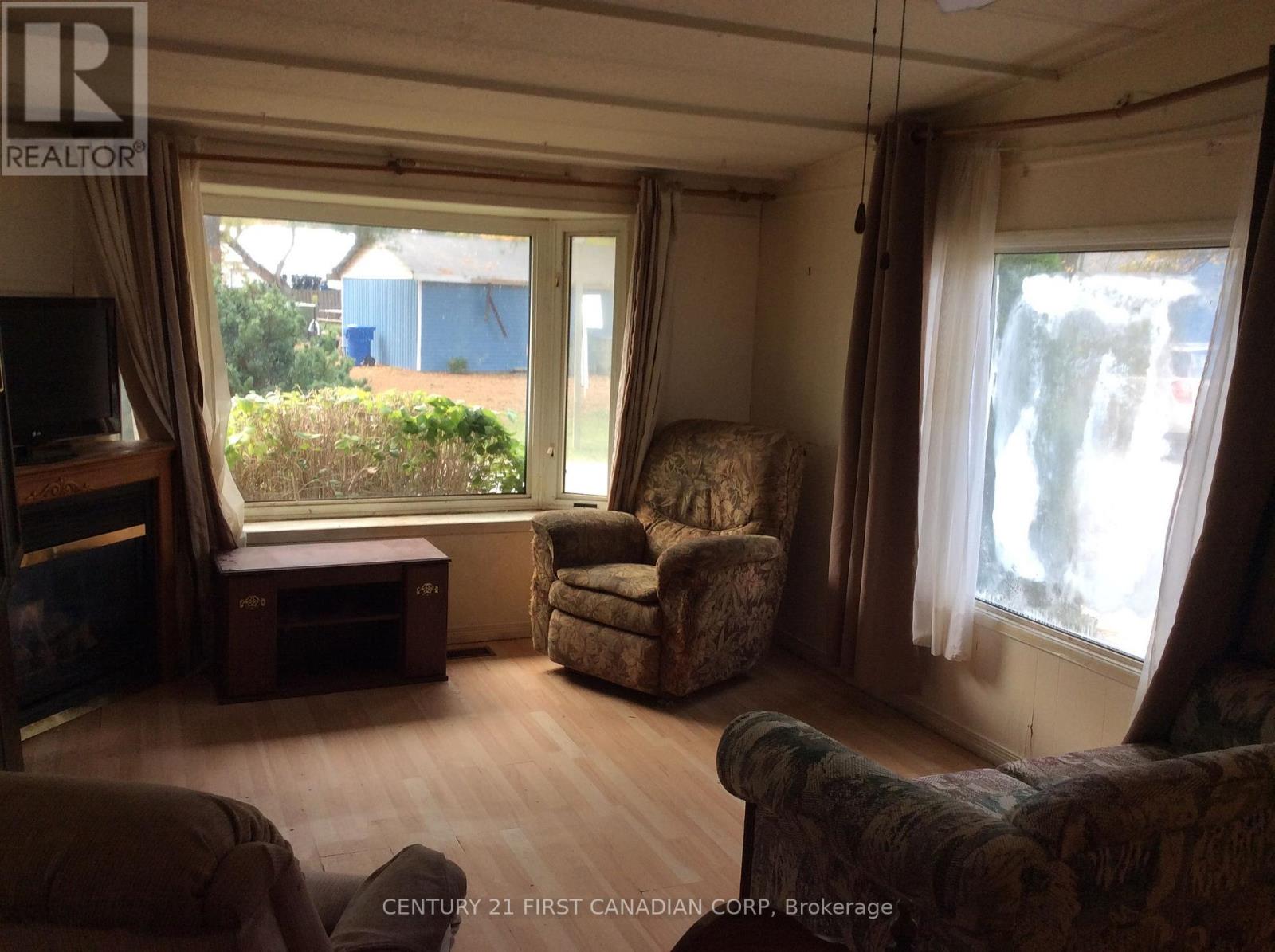 7 - 9839 LAKESHORE ROAD, Lambton Shores (Grand Bend) — photo 9