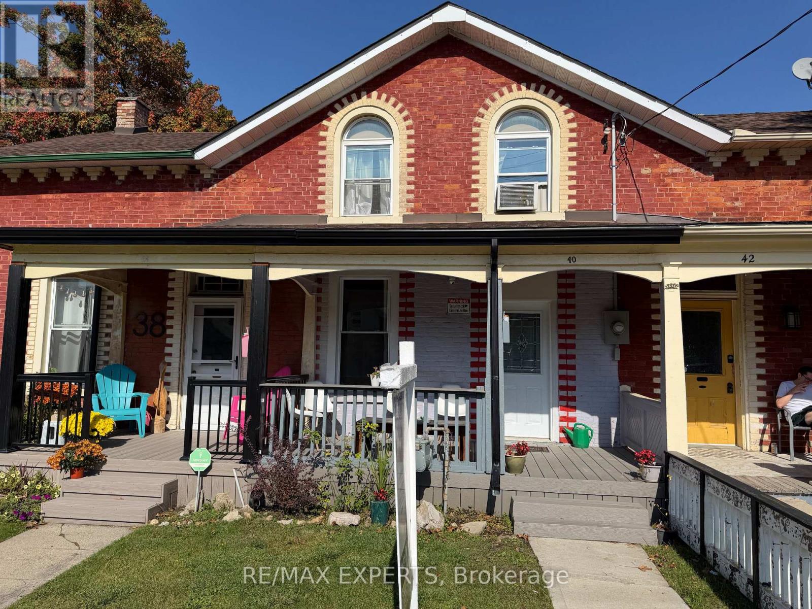 40 PARK HILL ROAD E — photo 2