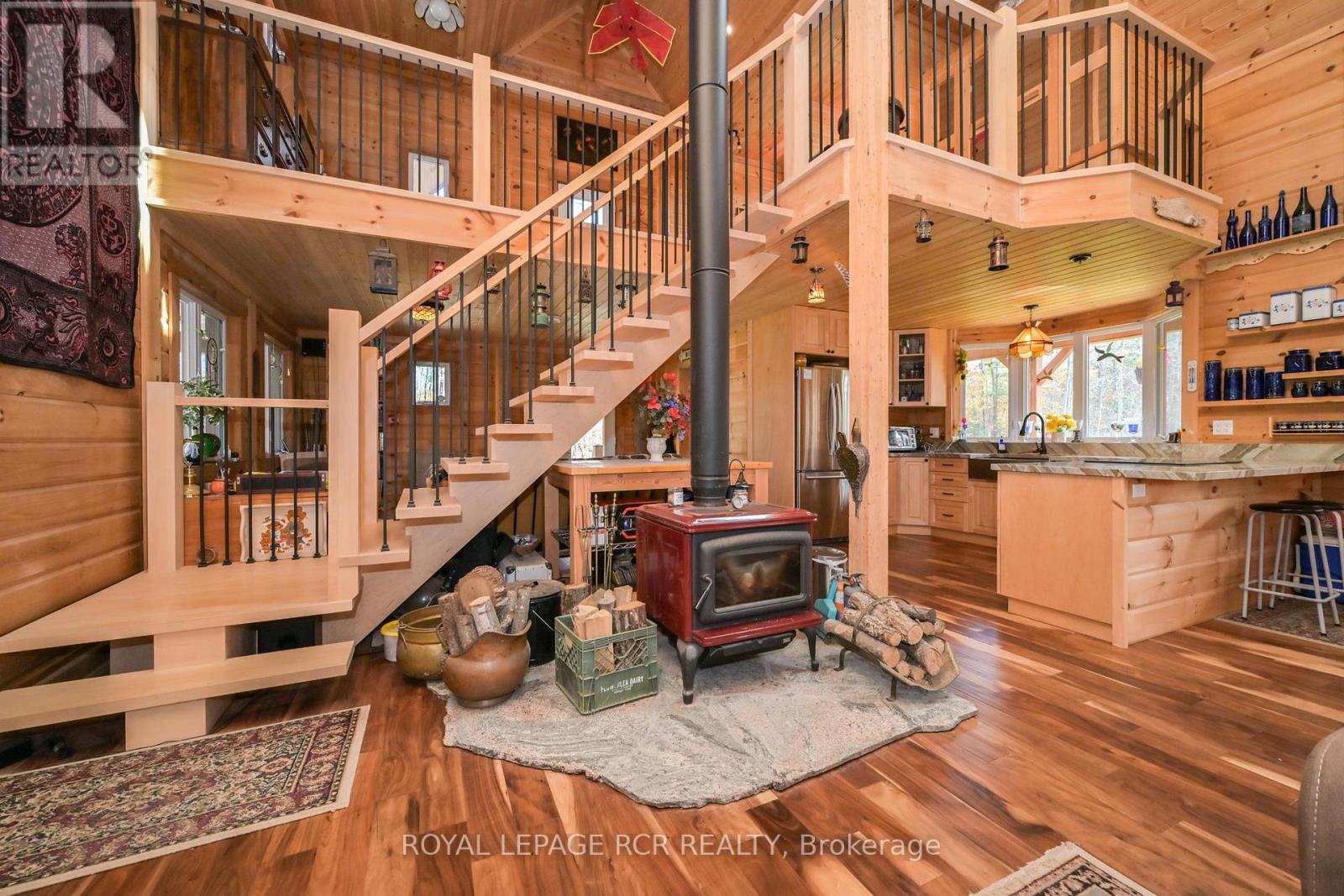 1807 HONEY HARBOUR ROAD - 13