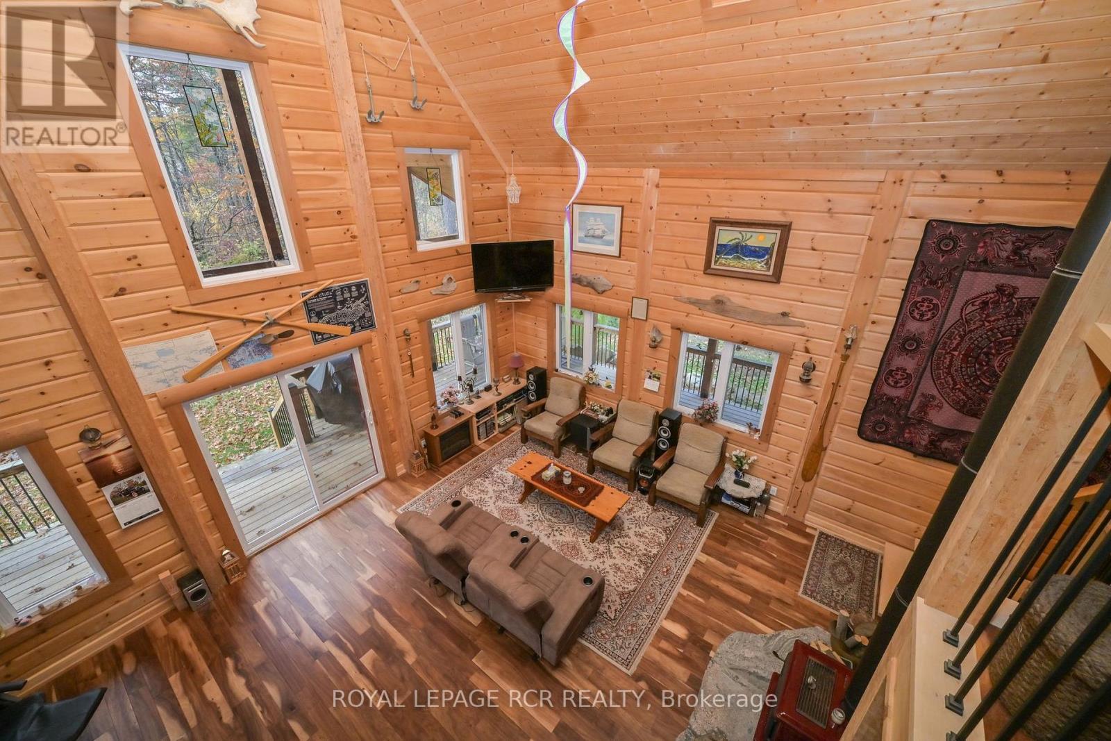 1807 HONEY HARBOUR ROAD - 18