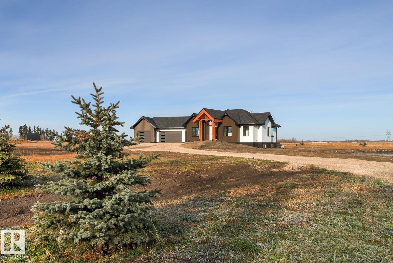 #1 27306 TWP RD 510, photo 2 of 71