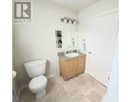 36 Finn Avenue thumbnail 28