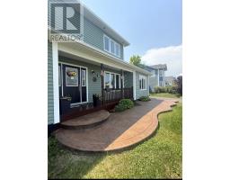 36 Finn Avenue thumbnail 3