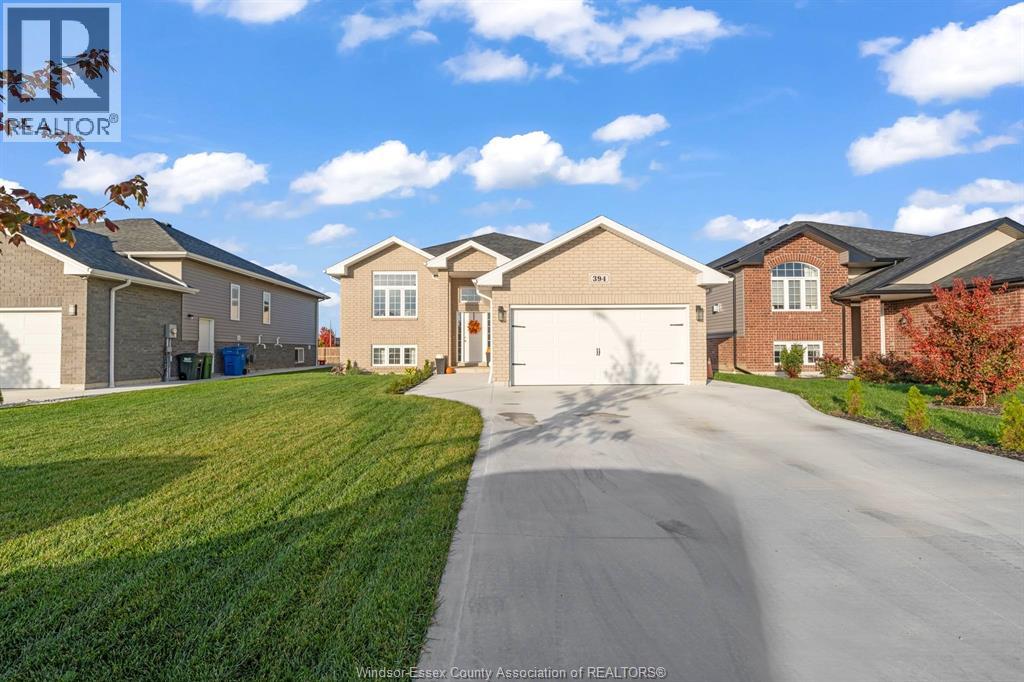 394 Cypress LANE, Lakeshore — photo 2