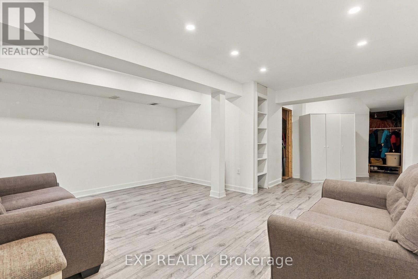 85 Heartview Road, Brampton, ON photo 16