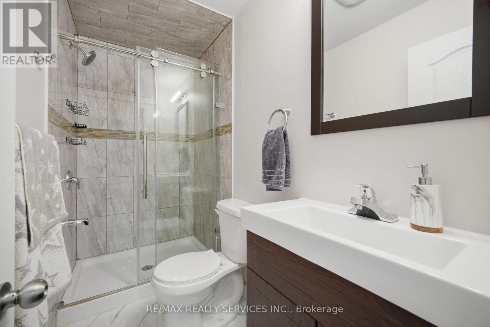 66 Junetown Circle, Brampton, ON photo 43