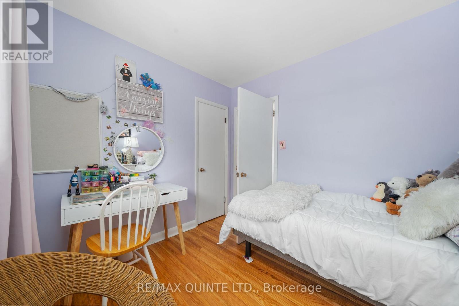 15 Linton Park Road, Belleville, ON photo 18