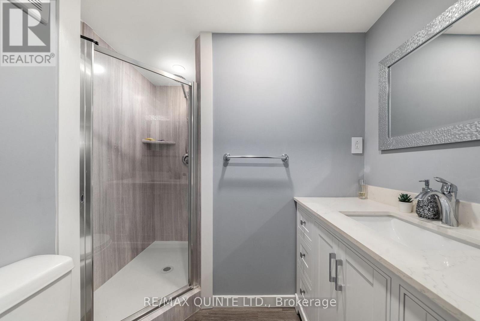 15 Linton Park Road, Belleville, ON photo 25