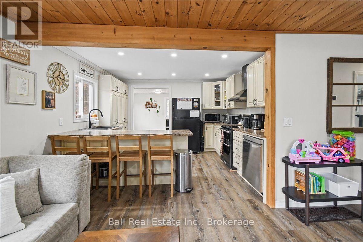 30091 Hwy 62 N, Hastings Highlands, ON photo 14