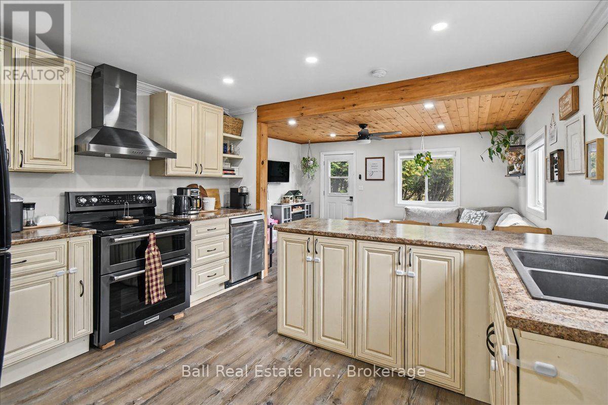30091 Hwy 62 N, Hastings Highlands, ON photo 5