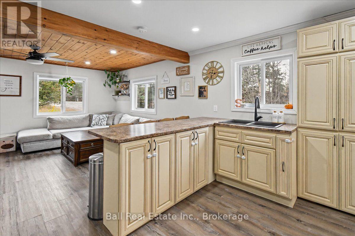 30091 Hwy 62 N, Hastings Highlands, ON photo 9