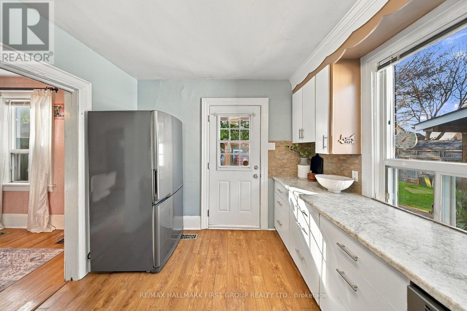 284 FRENCH STREET - 16