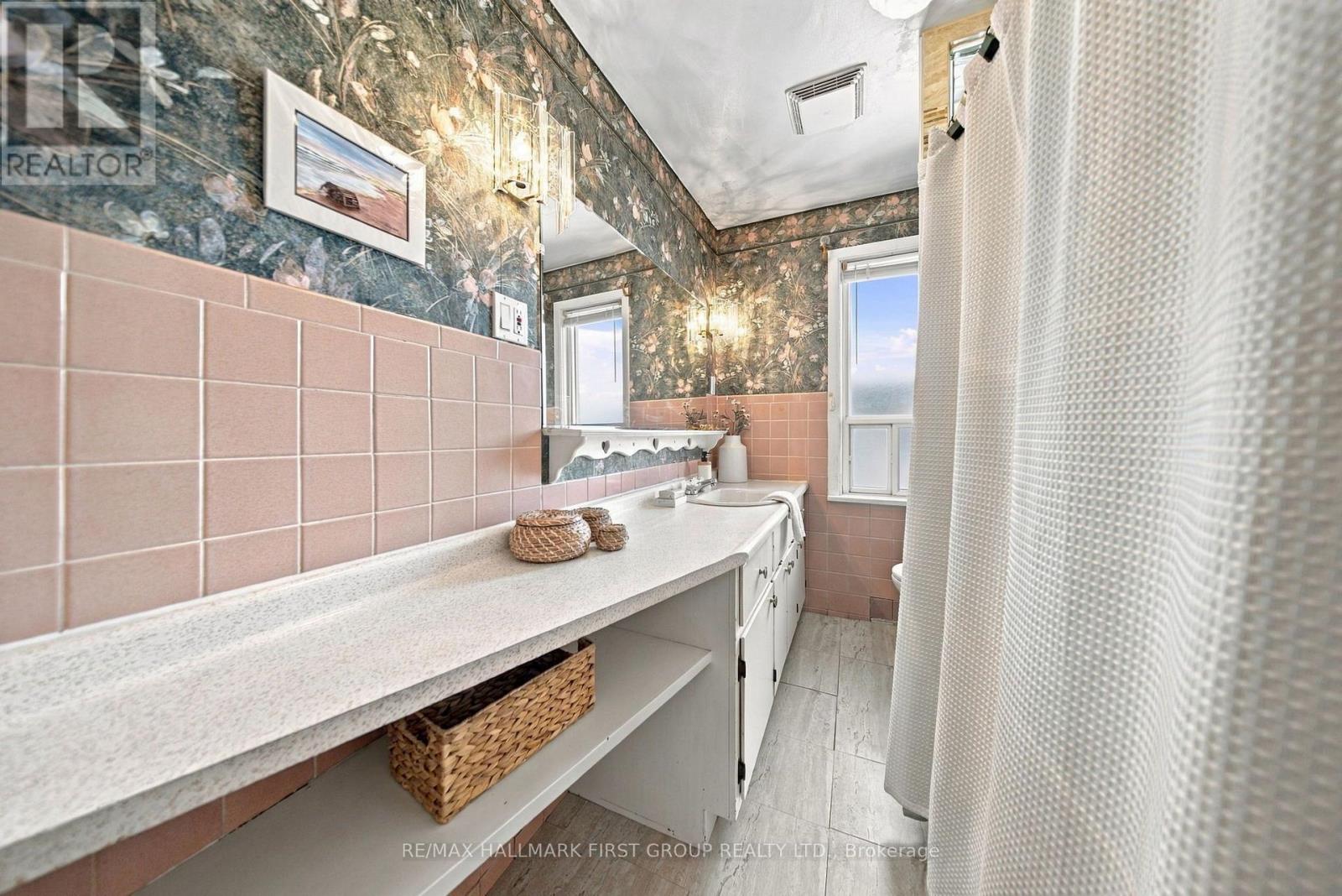 284 FRENCH STREET - 26