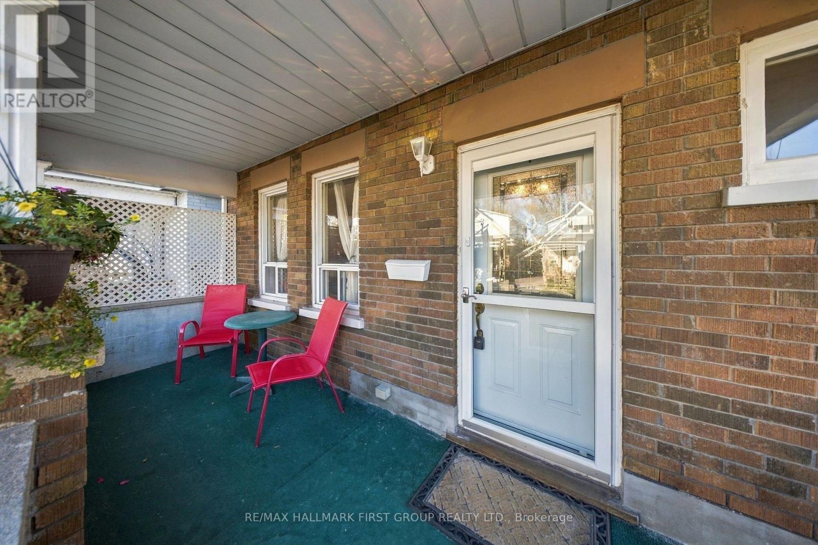 284 FRENCH STREET - 35