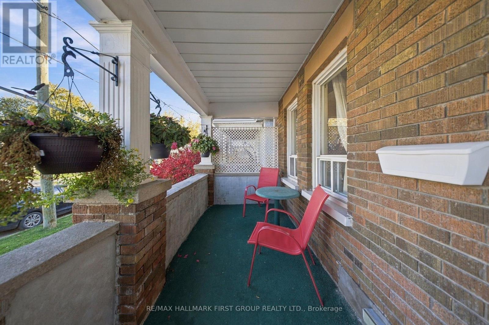 284 FRENCH STREET - 36