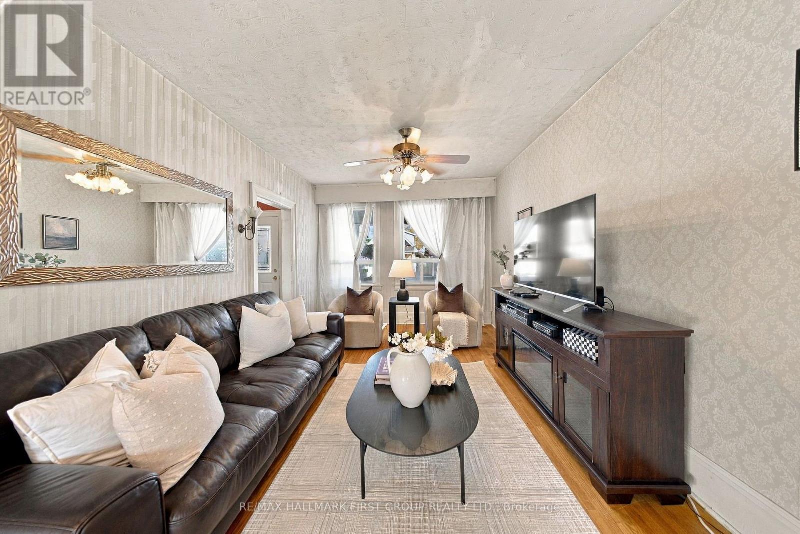 284 FRENCH STREET - 9