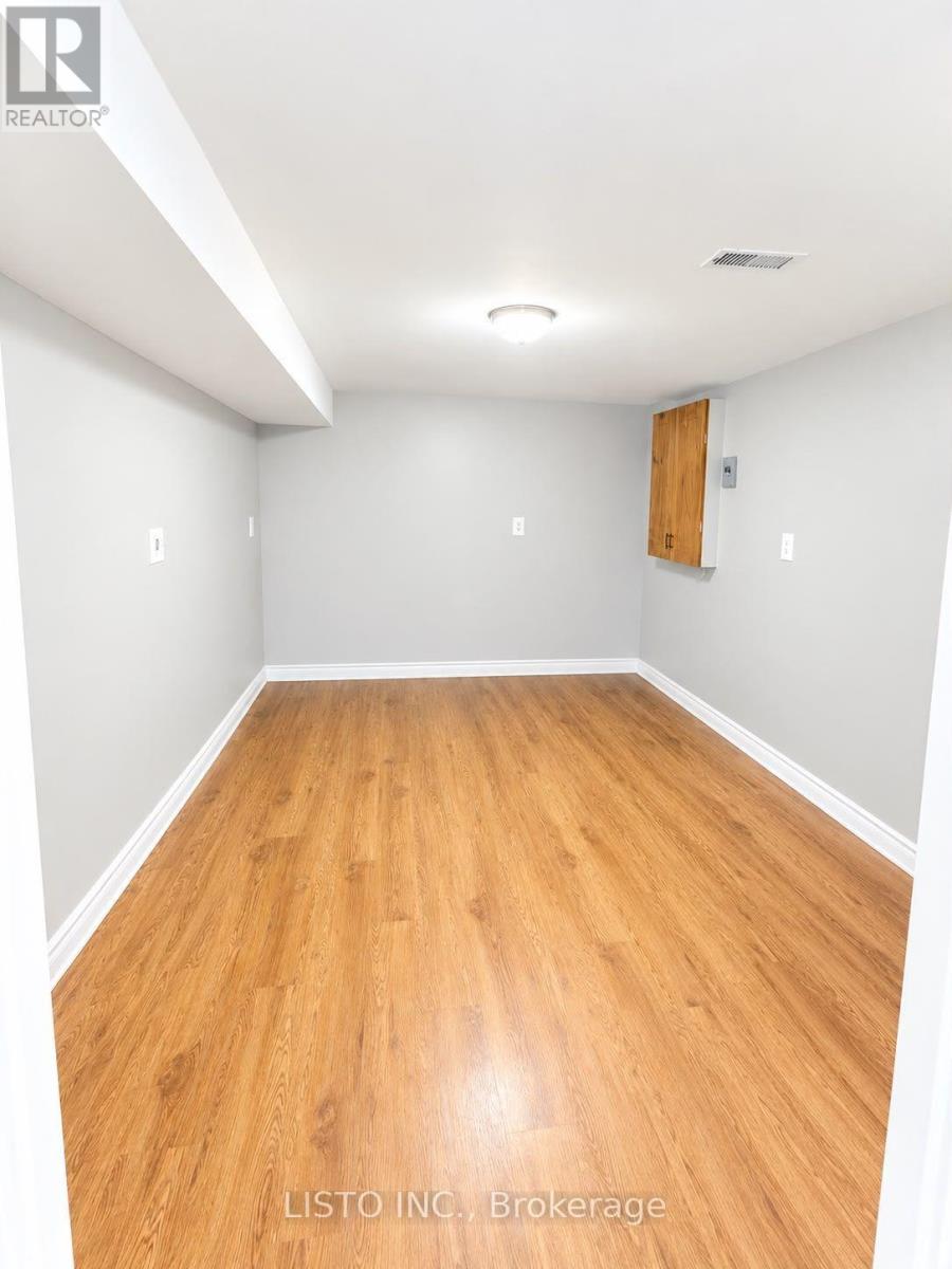 17 Sayor Drive, Ajax, ON photo 8