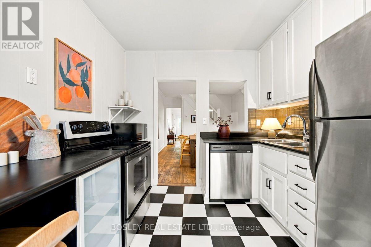158 Bastedo Avenue, Toronto, ON photo 15