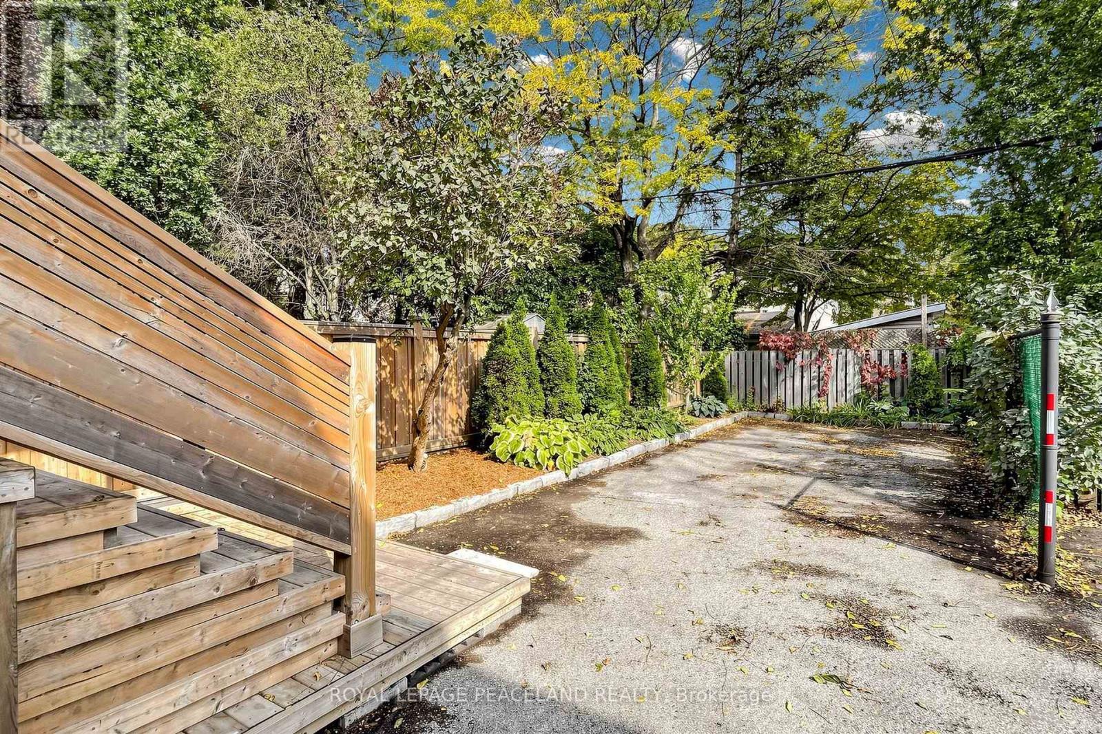 5 Herbert Avenue, Toronto, ON photo 43