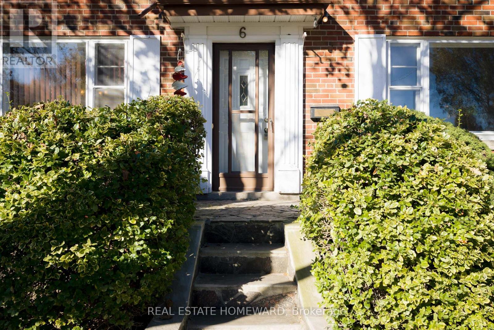 Photo of 6 STAG HILL DRIVE