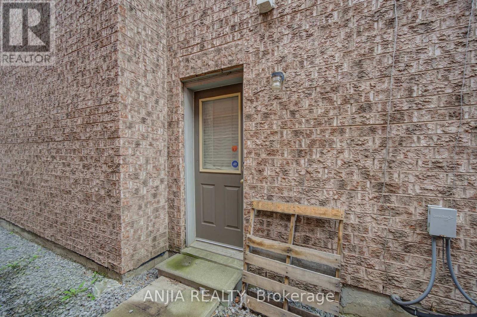 1 Aylesbury Gate, Markham, ON photo 46