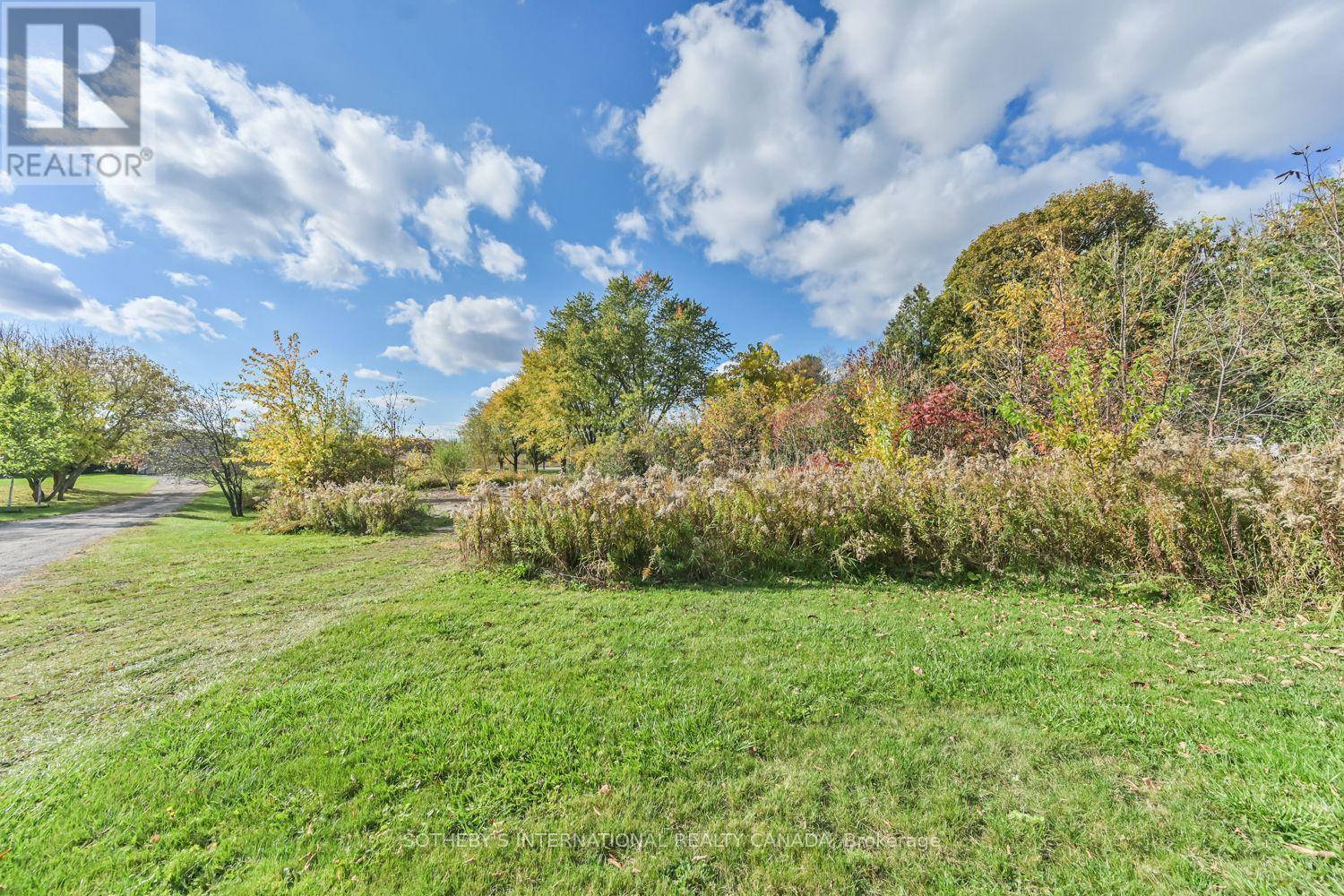 12689 Leslie Street, Richmond Hill, ON photo 16