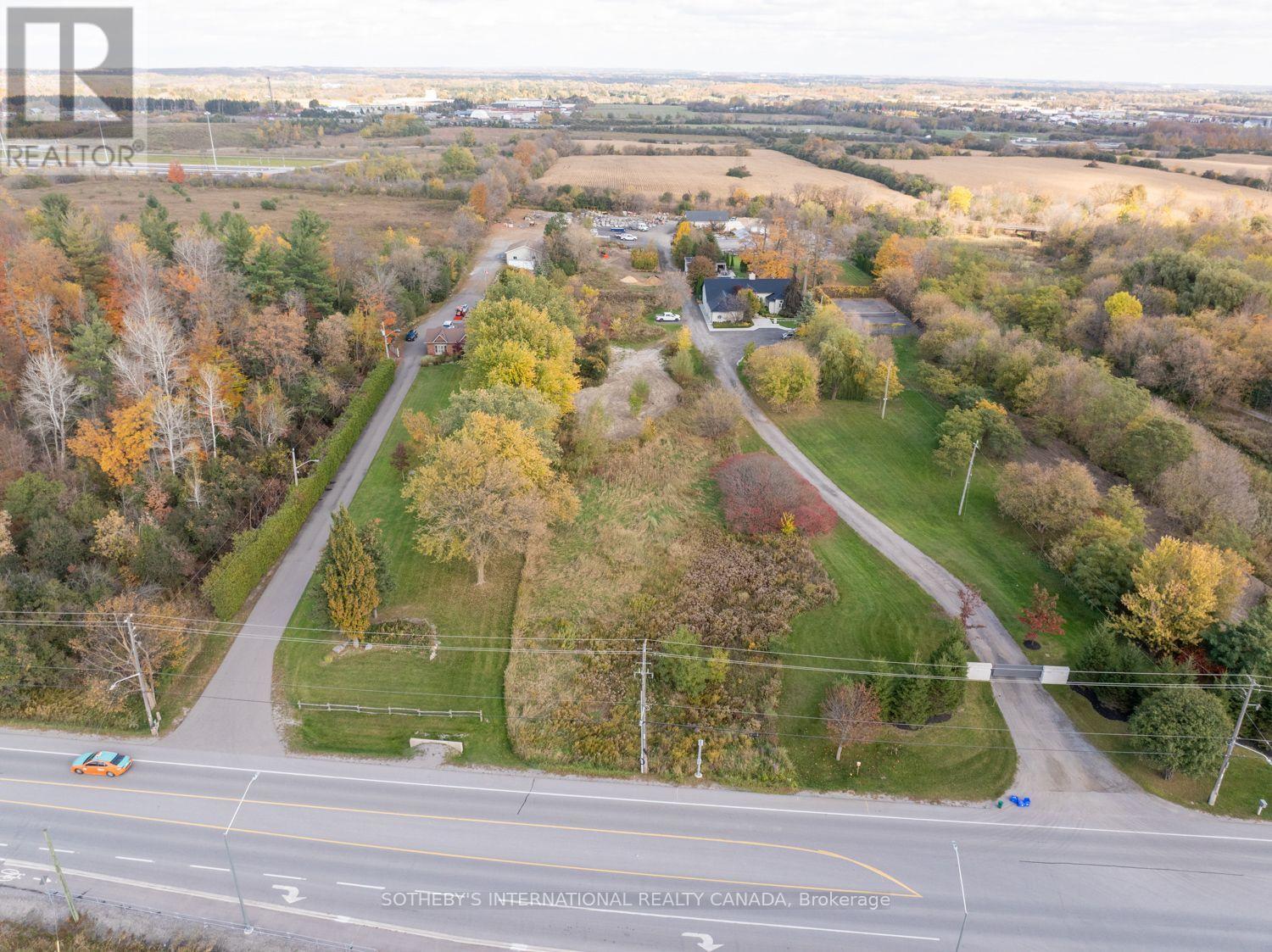 12689 Leslie Street, Richmond Hill, ON photo 22