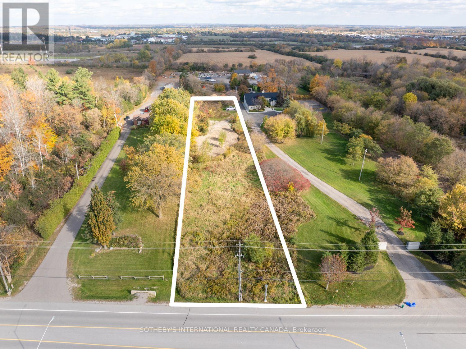 12689 Leslie Street, Richmond Hill, ON photo 3