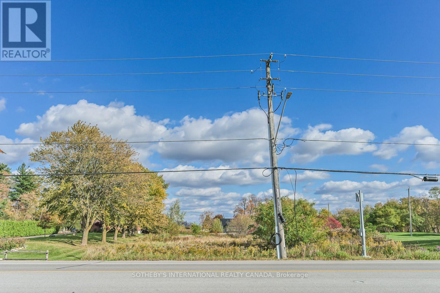 12689 Leslie Street, Richmond Hill, ON photo 8