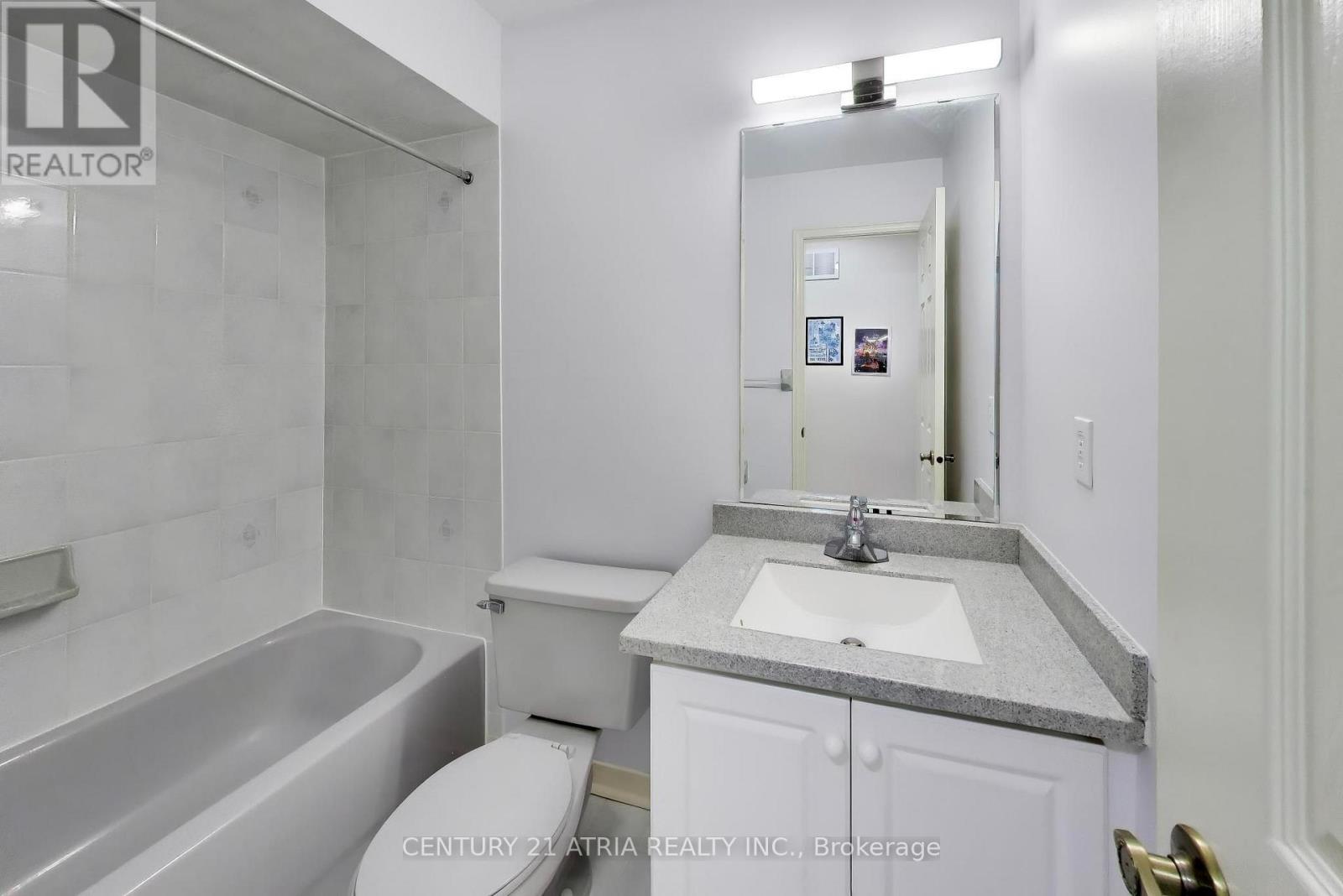 29 Indigo Street, Richmond Hill, ON photo 11