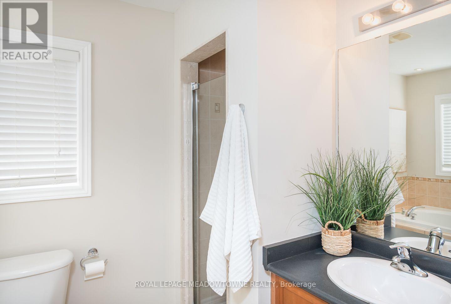 404 Black Drive, Milton, ON photo 20
