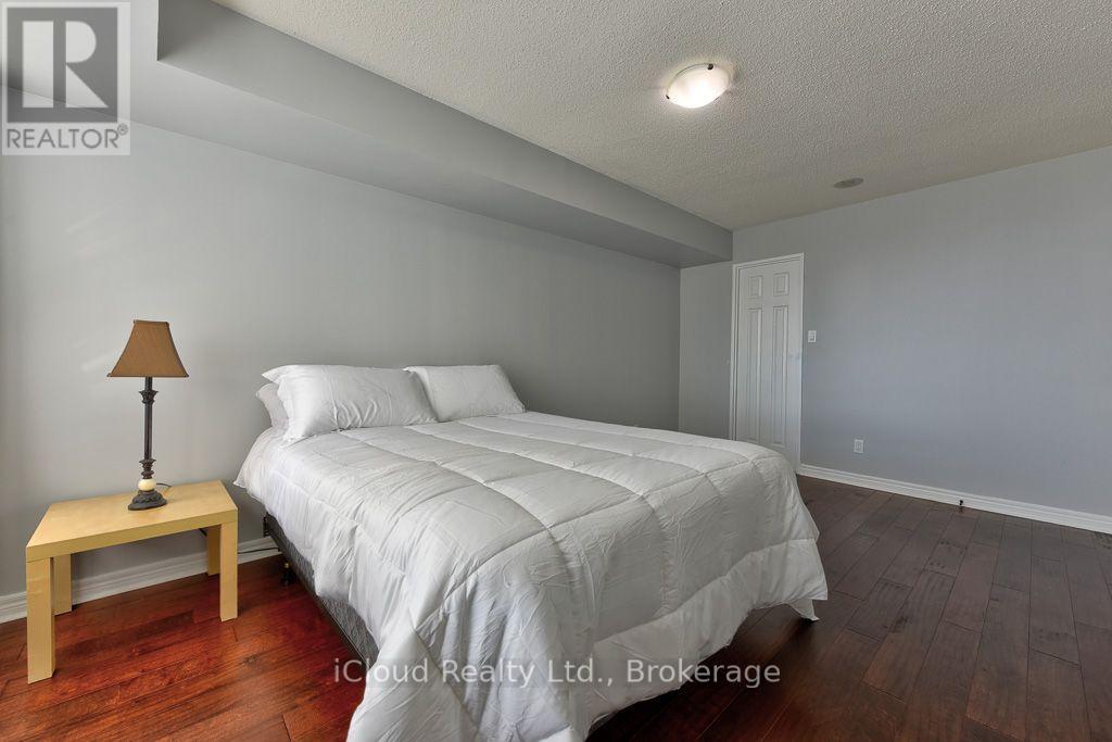 1902- 156 Enfield Place, Mississauga, ON photo 9
