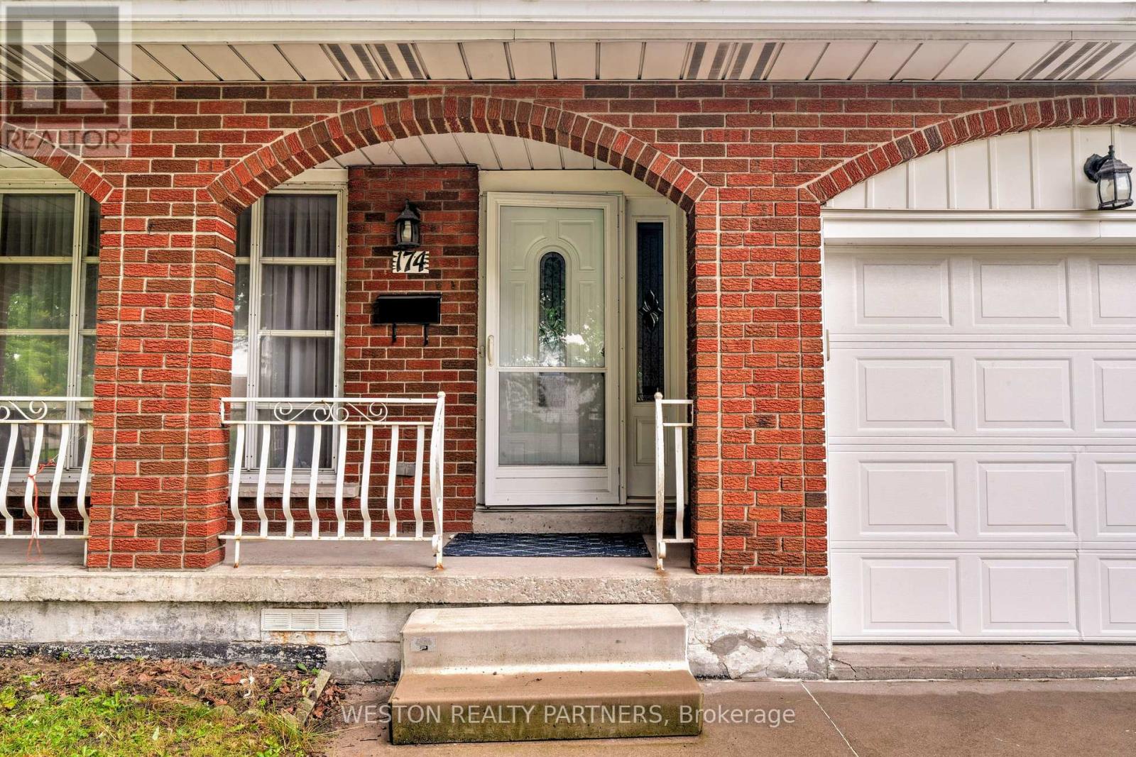 174 SAN REMO DRIVE, Hamilton (Mountview) — photo 2