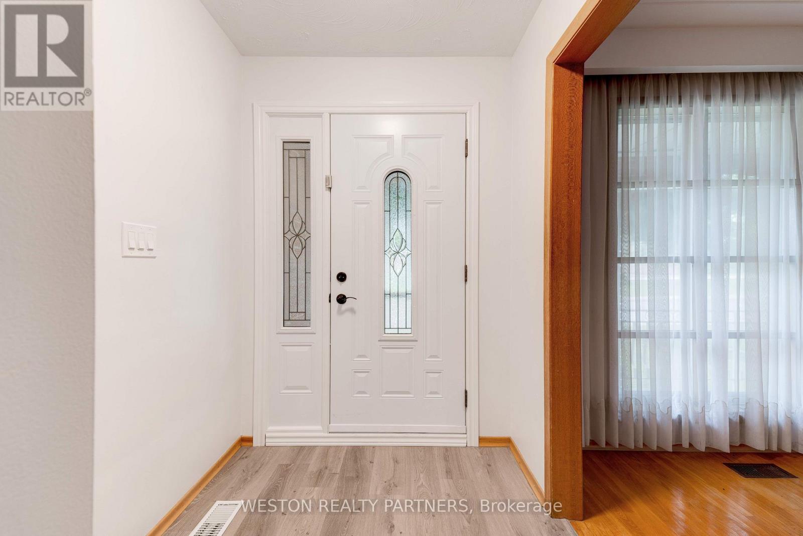 174 SAN REMO DRIVE, Hamilton (Mountview) — photo 4