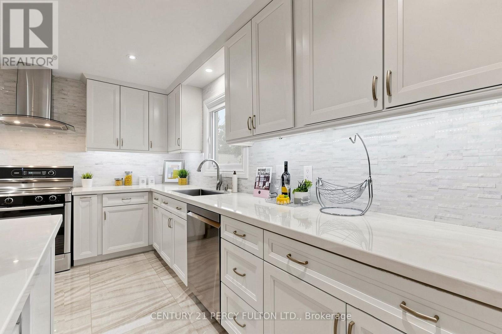 24 Tullamore Drive, Toronto, ON photo 43