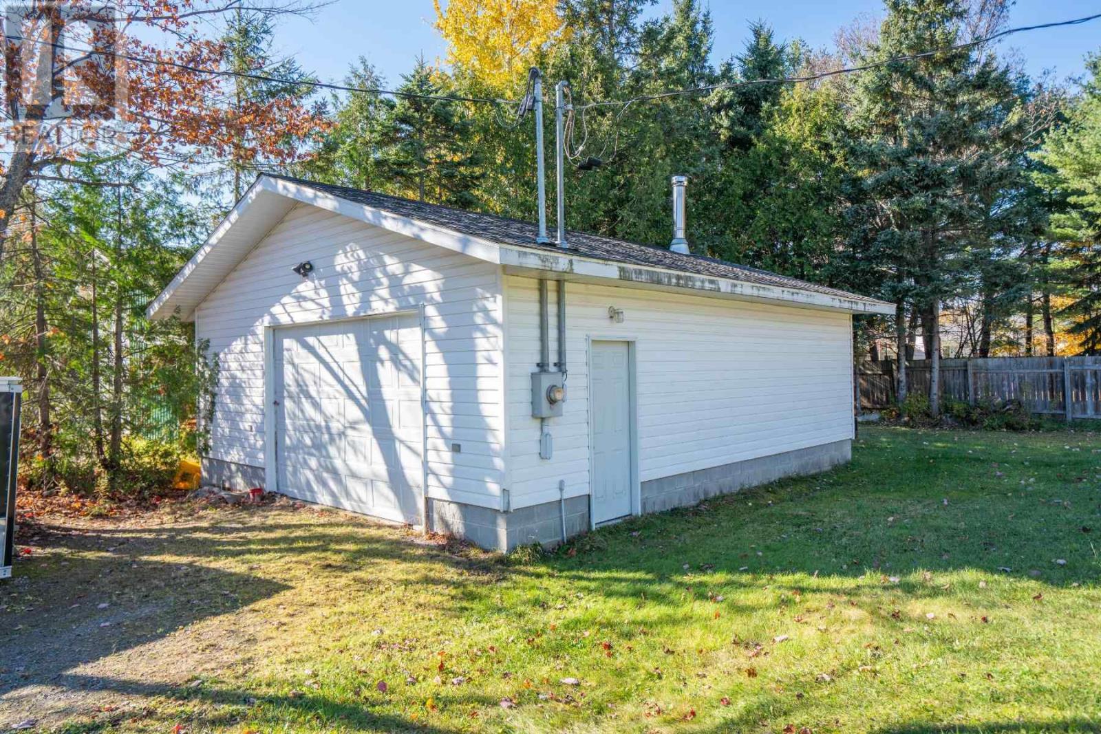 246 Old Highway 17 N - 21