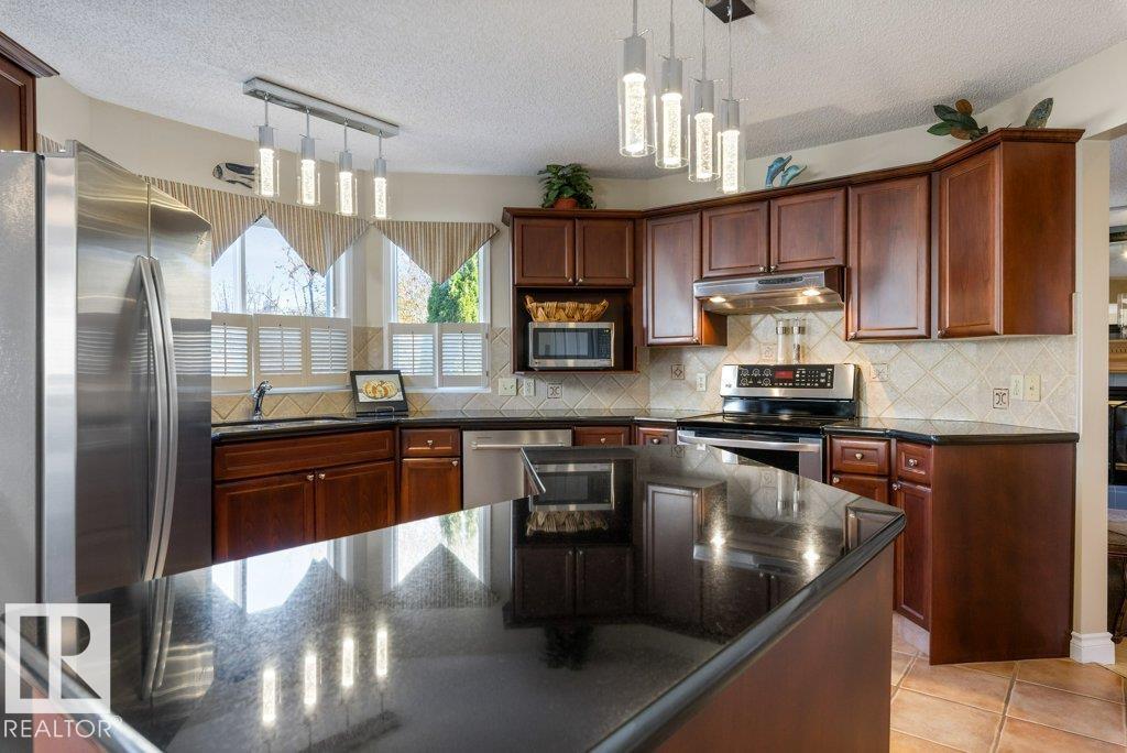 9 PAQUETTE PL, St. Albert — photo 10