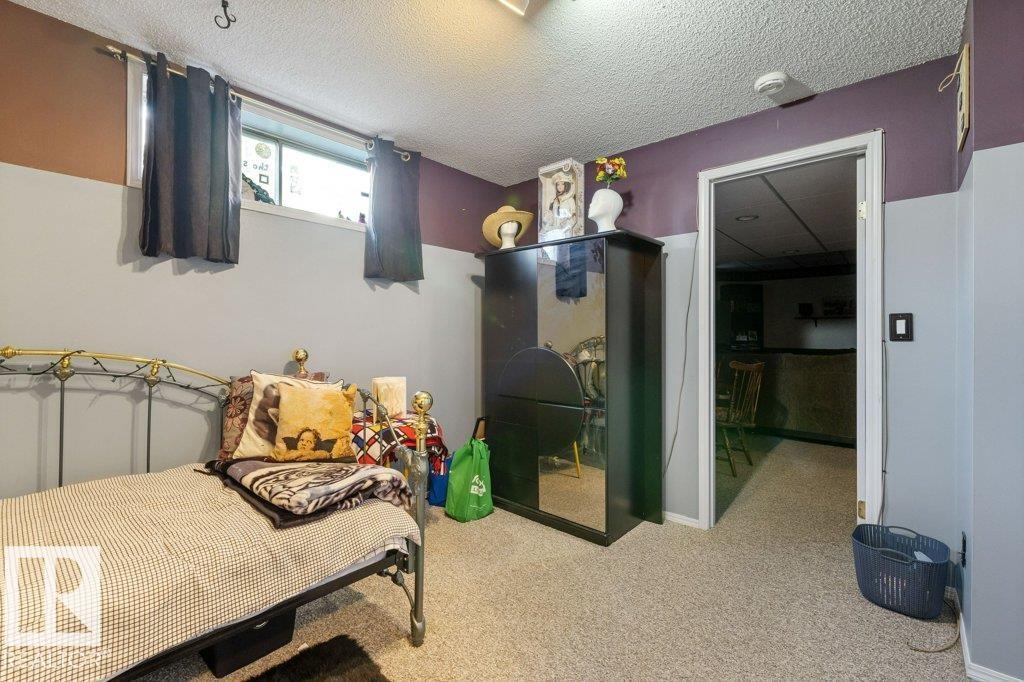 9 PAQUETTE PL, St. Albert — photo 35