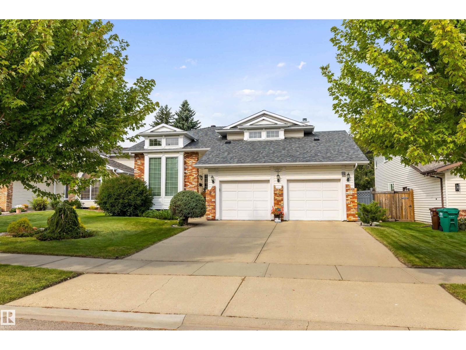 9 PAQUETTE PL, photo 42 of 48