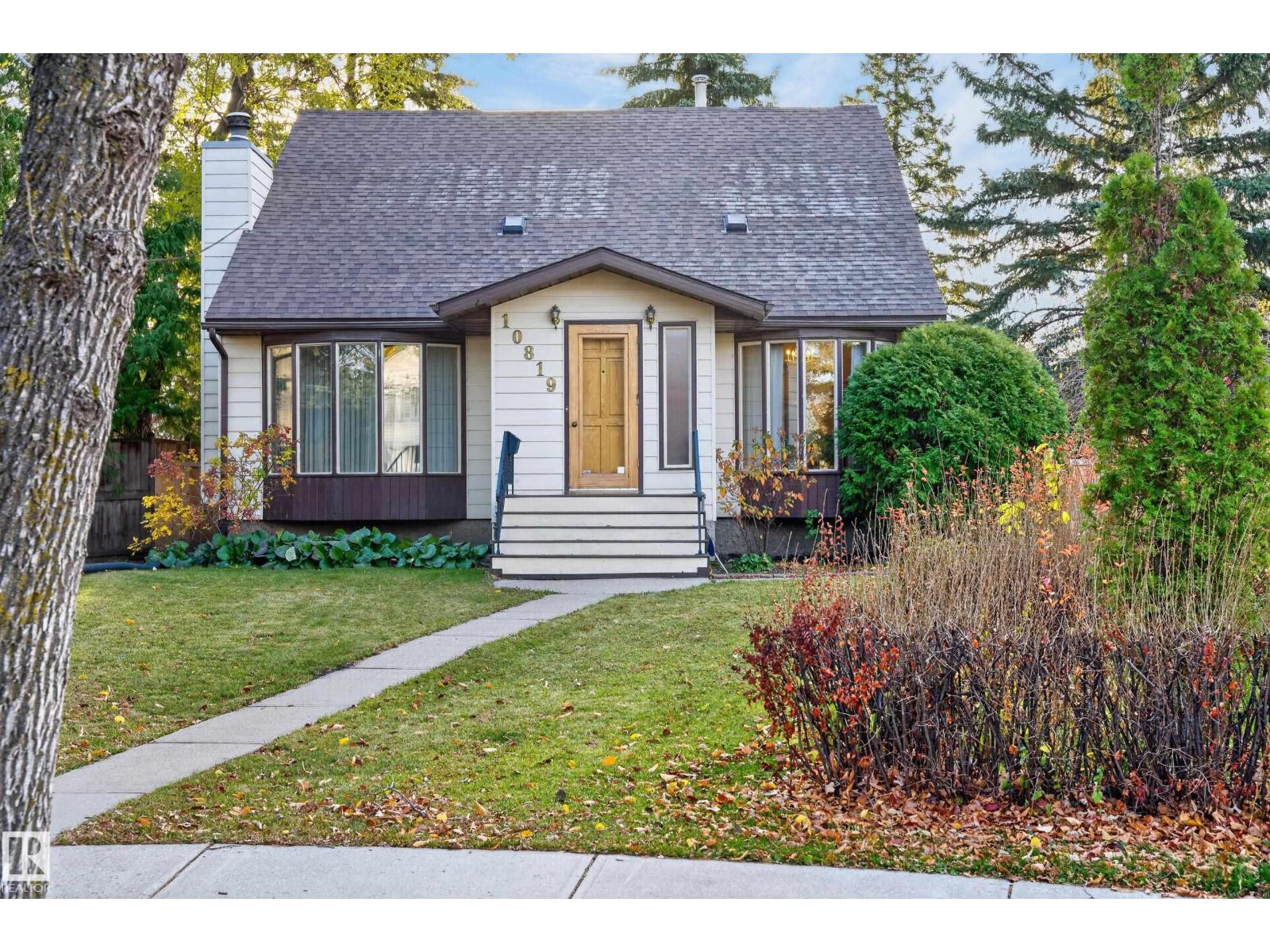 Photo of 10819 131 ST NW, Edmonton