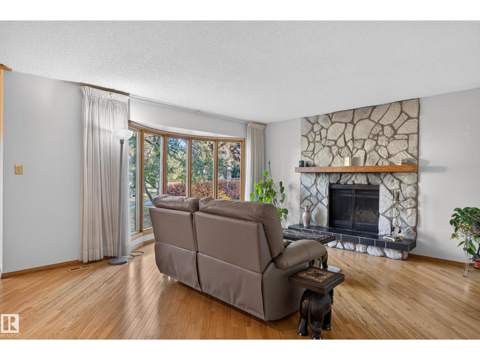 10819 131 ST NW, Edmonton — photo 10